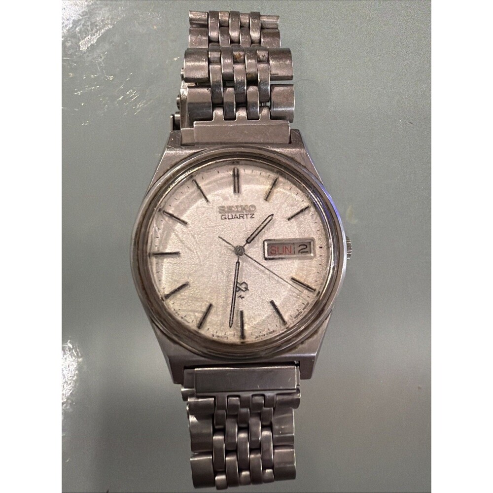 Seiko SQ - 5H23-7B00- For Parts/not Working